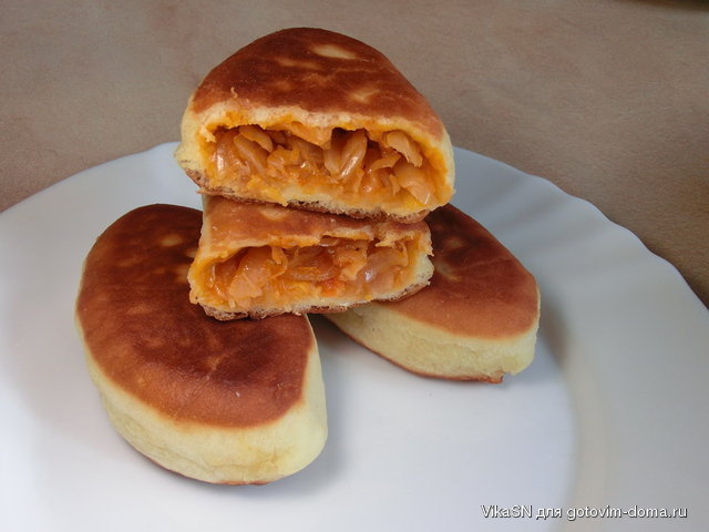 Пиріжки з капустою.jpg