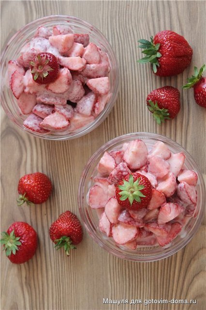 клубника со сметаной.jpg