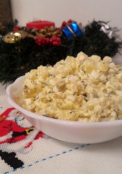 салат с картофелем и сырками.jpg