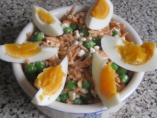 30.05. Морковный салат с горошком и зернистым творогом.JPG