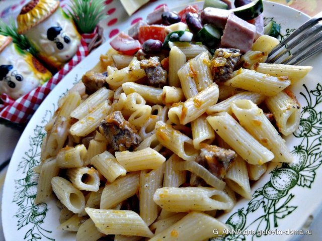 макарошки с мясом на вине.jpg