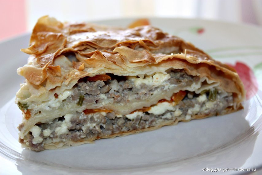 Турецкий бёрек с мясом