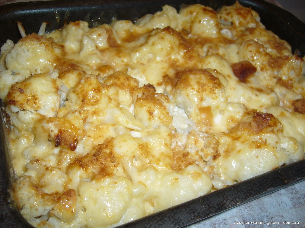 Запеченный торт из куриного фарша и цветной капусты