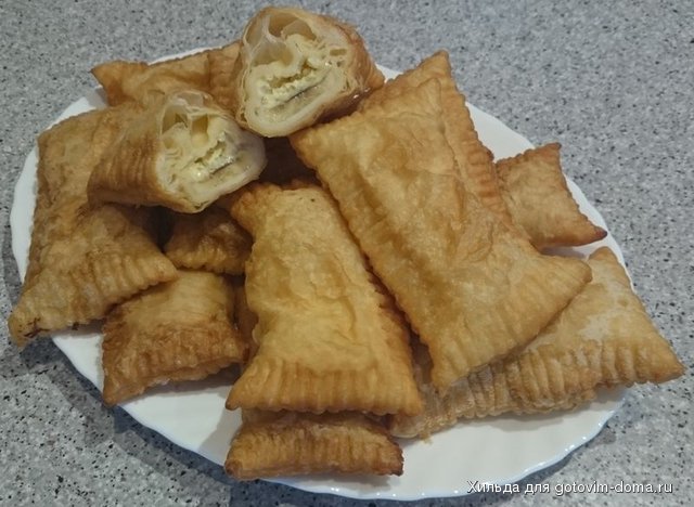 Пирожки индийские с бананом и белым шоколадом.JPG