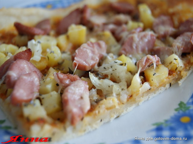 открытый пирог с картофелем и сосисками.jpg