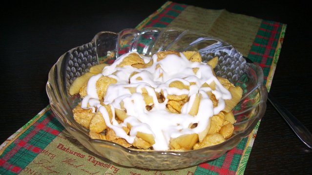 Десерт Оригинальный с кукурузными хлопцями.JPG