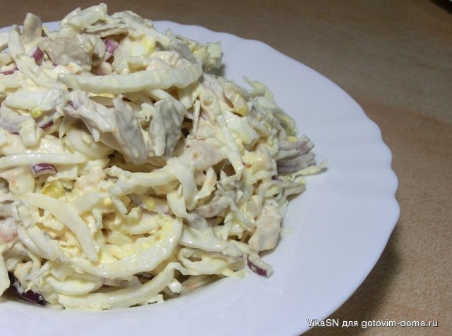Салат із пекінської капусти з куркою та грибами.JPG