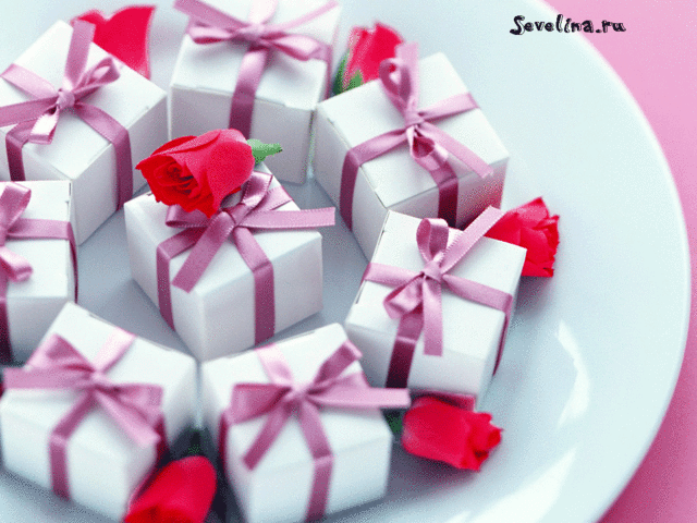1154763700_1024x768_the-gift-of-love.gif