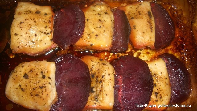 Куриное филе, запеченное со свеклой.JPG