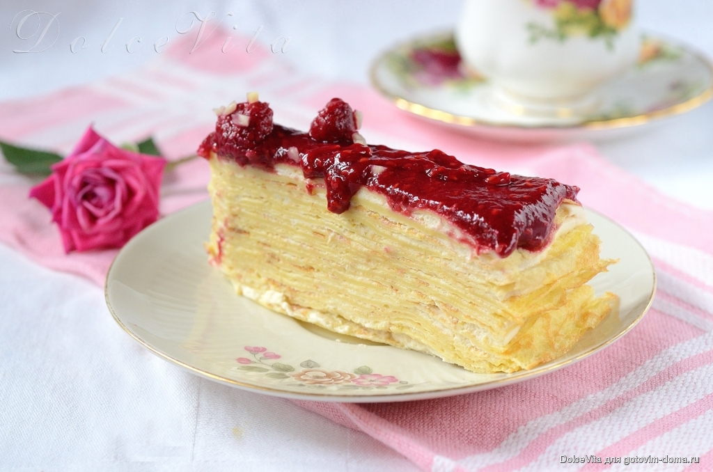 Блинный торт с маскарпоне и сливками