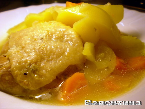Картопля, тушена з куркою.jpg