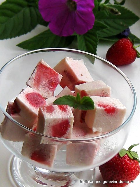 десрт из клубники.jpg