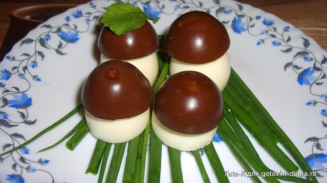 Боровички с листочком.JPG