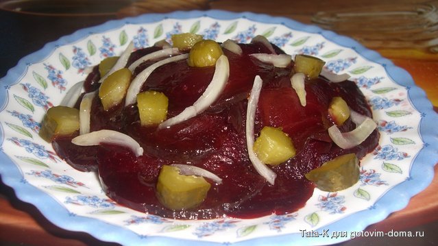 Салат из запеченной свеклы по-итальянски.JPG