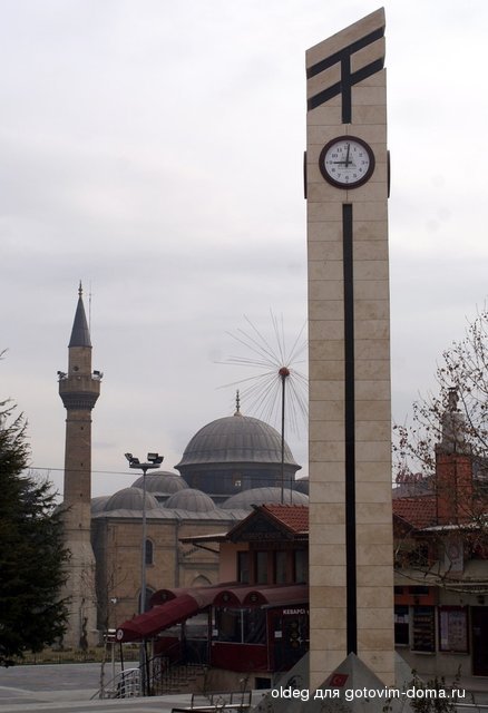 Bashnya-s-tchasami-v-samom.jpg