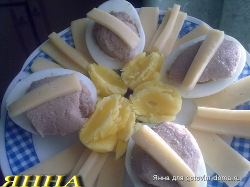 яйца фаршированные.jpg