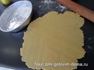 8. Расскатать тесто.JPG