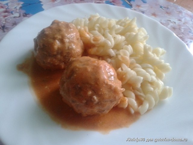 макароны с тефтелькой.jpg