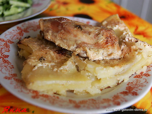 картошка с курицей запеченые.jpg