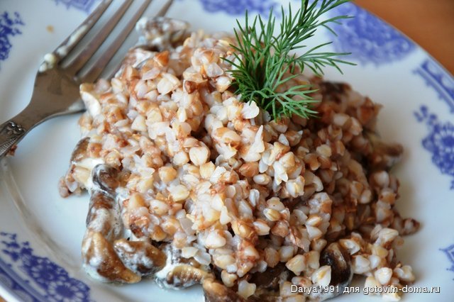 Гречка с грибами.JPG
