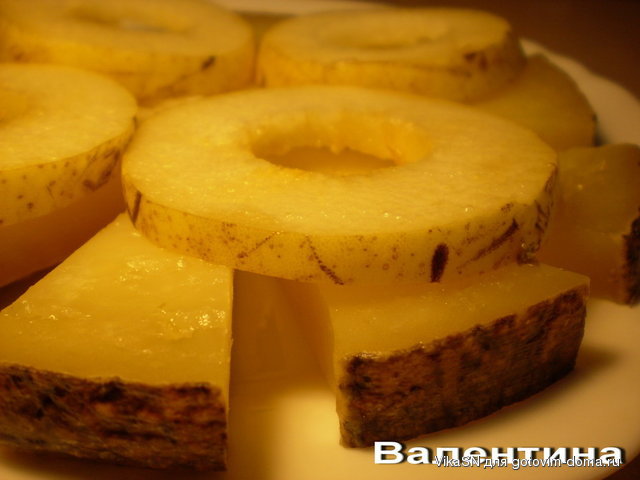 Пекоріно з грушами.jpg