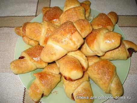 110-1024_IMG рогалики дрожжевые с джемом.JPG