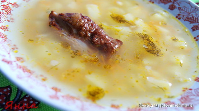 гороховый суп с копчеными ребрышками.jpg