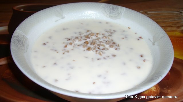 Гречневая каша с молоком.JPG
