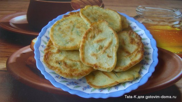 Пикантные оладьи с сыром и зеленью.JPG