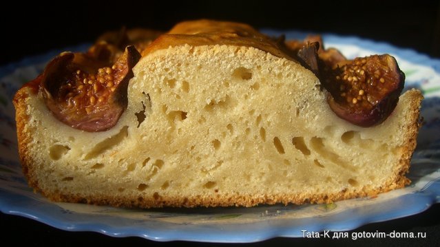 Пряный кекс с инжиром разрез.JPG