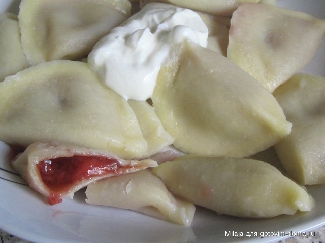 07.06. Вареники с клубникой.JPG