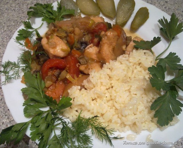 Рагу с курицей, черносливом и яблоками.jpg