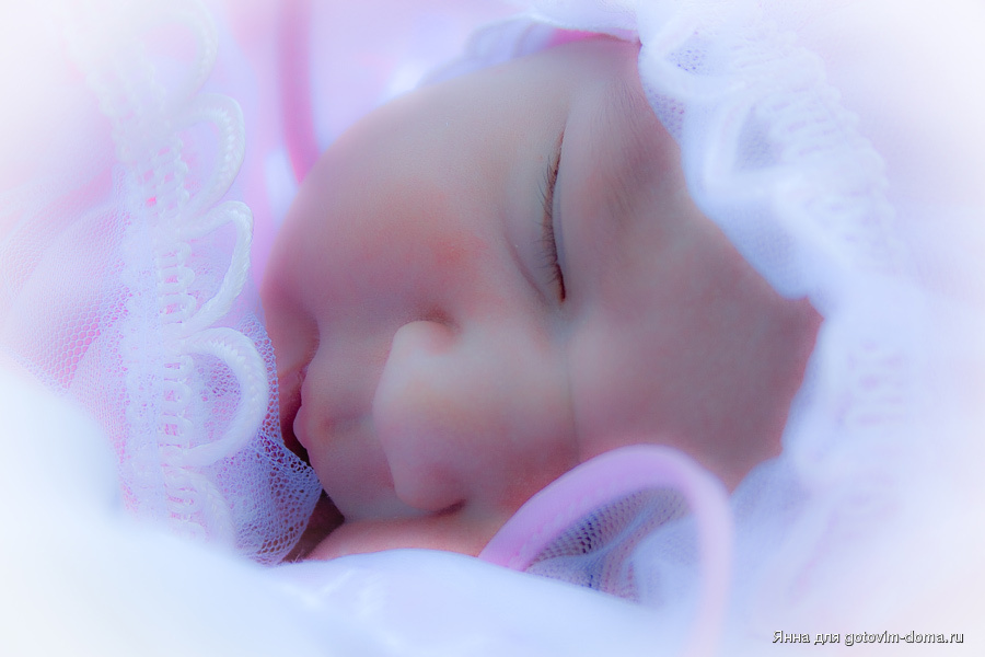 Рождения дочки новорожденной. С рождением Дочки!. С новорожденной девочкой. Открытка с новорожденной девочкой. Фото с рождением Дочки.