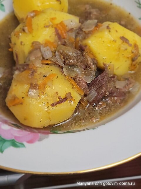 Картошка с тушенкой.jpg