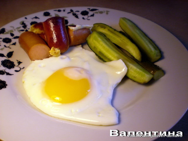 Яєчня з сосисками 2.jpg