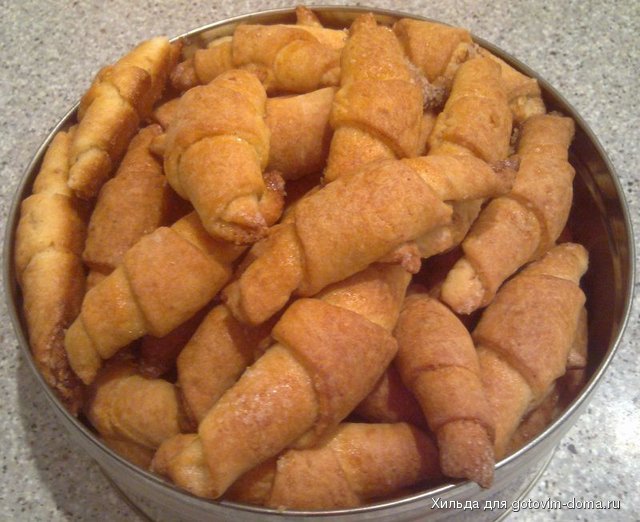 Рогалики из сладкой творожной массы.jpg