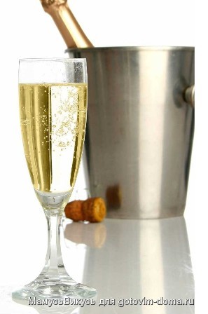 Champagne-1600.jpg