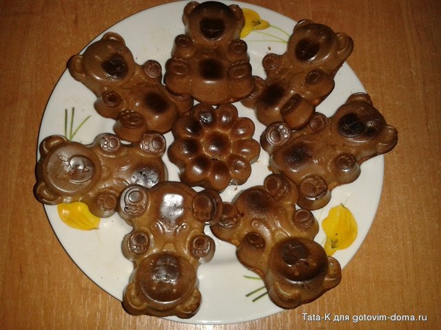 Маффины с изюмом и курагой.jpg