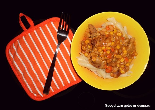 свинина, тушенная с фасолью и кукурузой (3)_мал.JPG