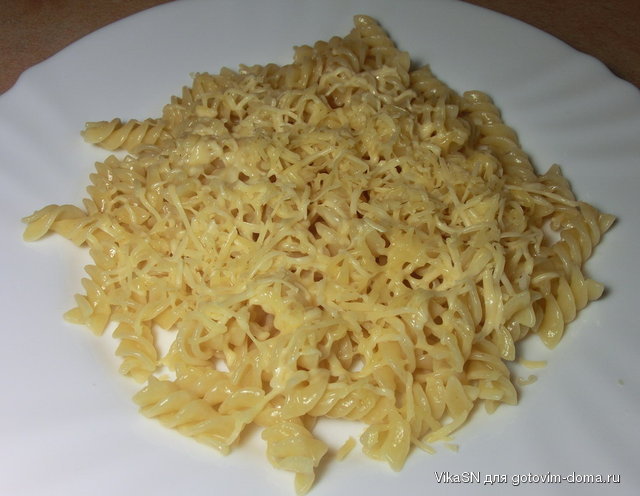 Макарони з сиром.jpg