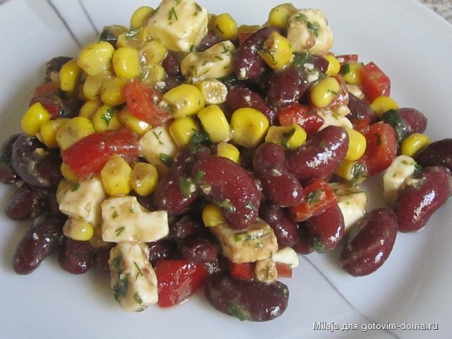 20.07. Салат с фасолью, кукурузой, фетой и паприкой.JPG