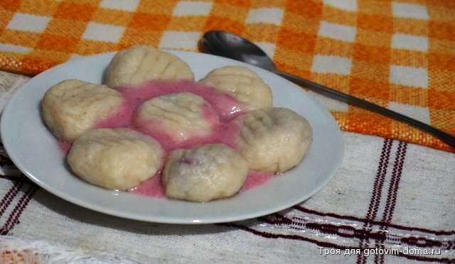 вареники с вишней.jpg