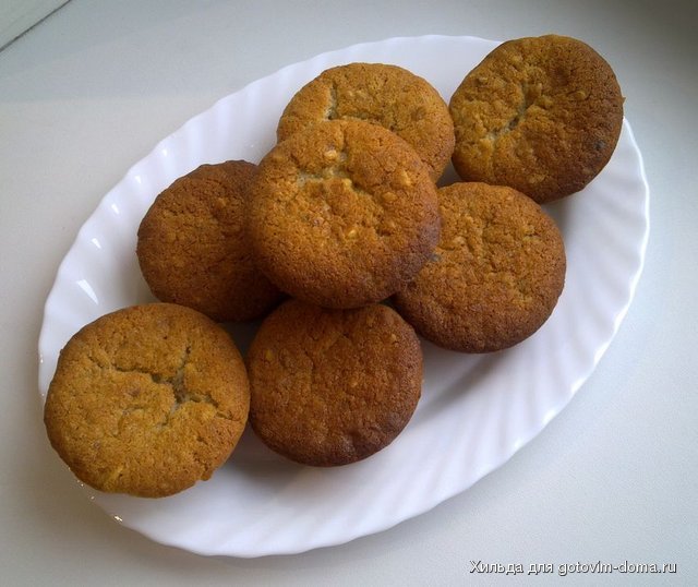 Маффины сливочные с орехами.jpg