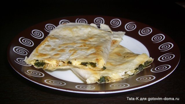 Ека или Горячая закуска из лаваша с сыром и зеленью.JPG