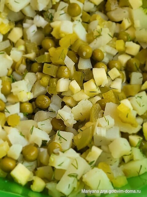 Карт.салат с яблоком и горошком.jpg