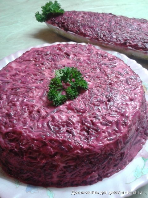 Селёдка под шубой. Себе и соседям..jpg
