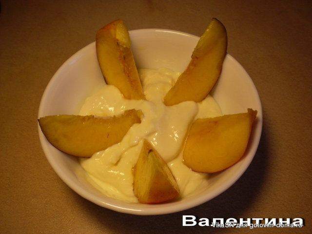 Десерт сирний із нектаринами.jpg