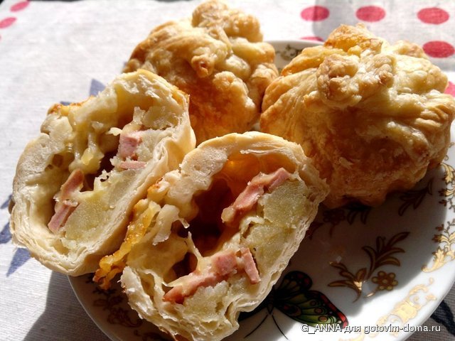 мафины с сыром сосисками и картошкой.jpg