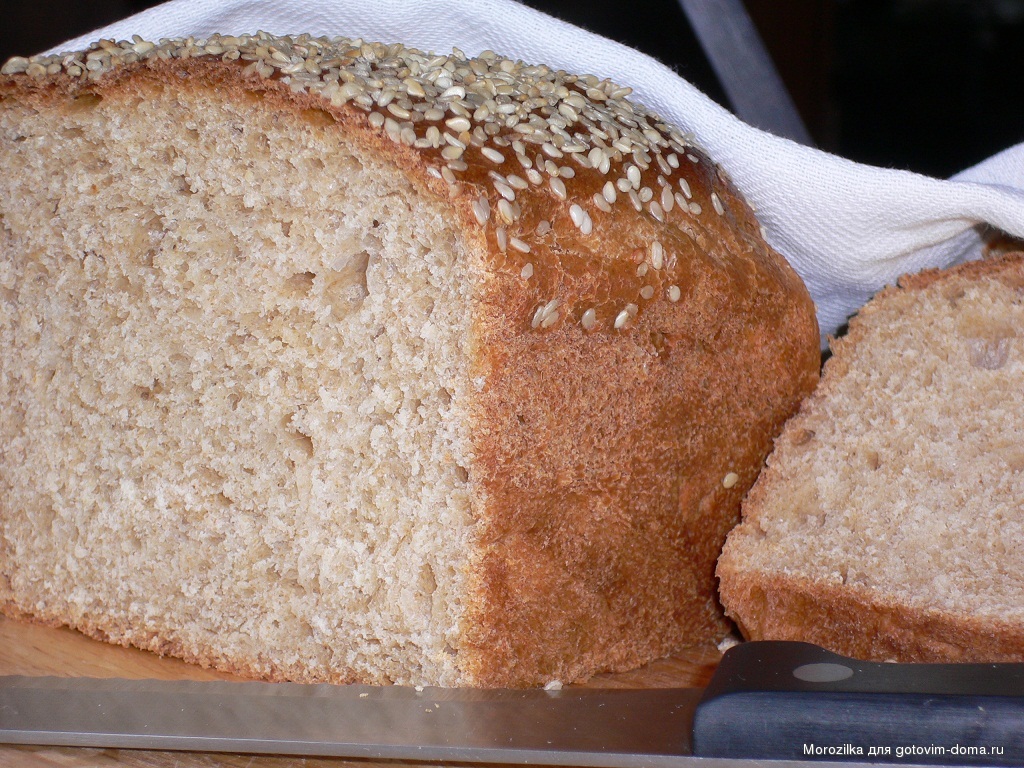 Цельнозерновой хлеб в мультиварке. Хлеб из обойной муки. Хлеб пшеничный из обойной муки. Медовый хлеб на Руси. Медовый хлеб на Руси фото.