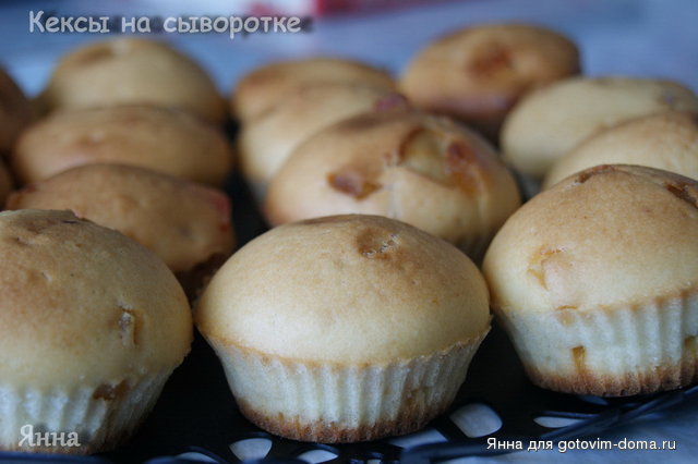 Кексы на сыворотке.JPG